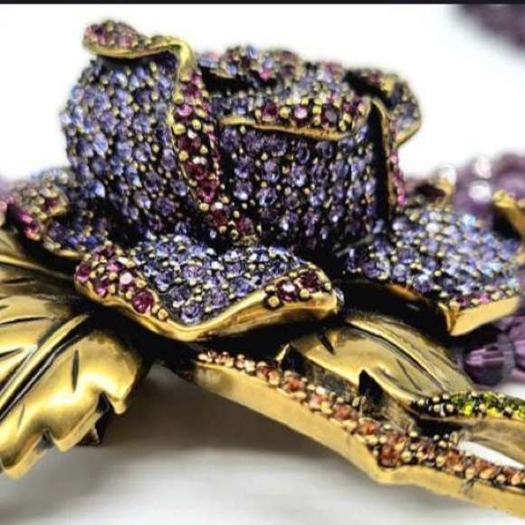 Heidi Daus Elegant Purple Rose Necklace - Picture 2 of 12